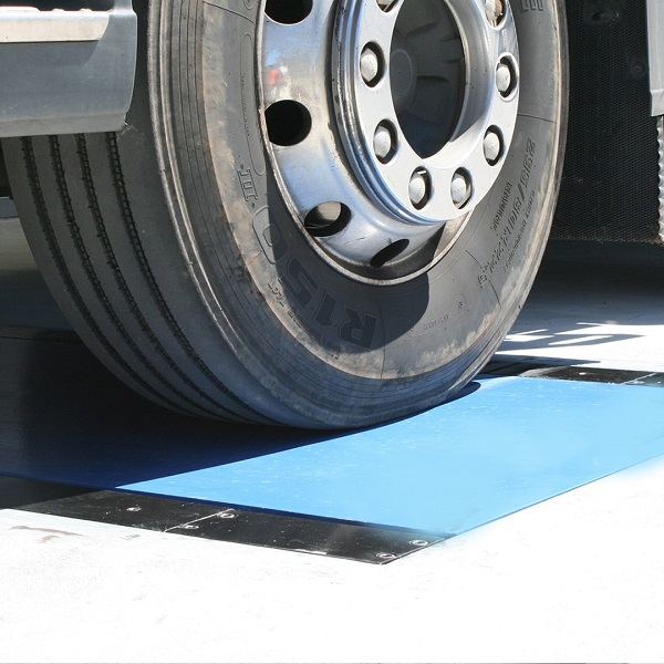 Axle Scale Calibration & DOT Weight Compliance: Avoiding Overweight Fines 1 Axle Scale Calibration